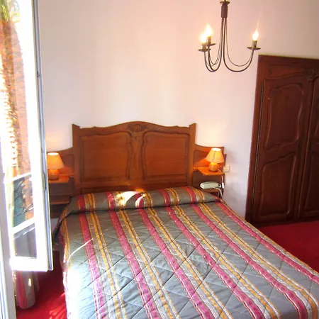 Maison Durante Отель