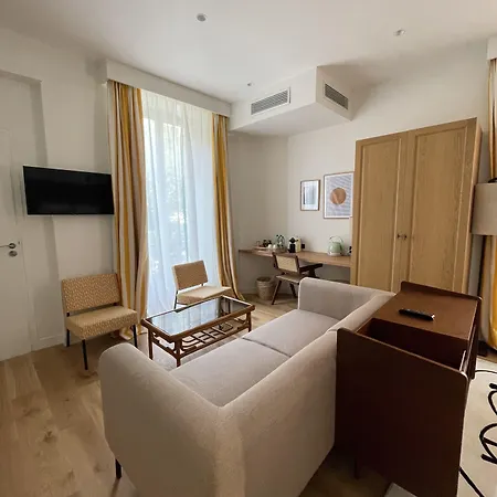 Отель Maison Durante 4*