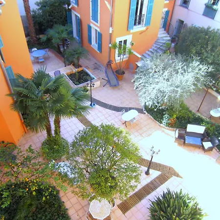 Hotel Maison Durante 4*